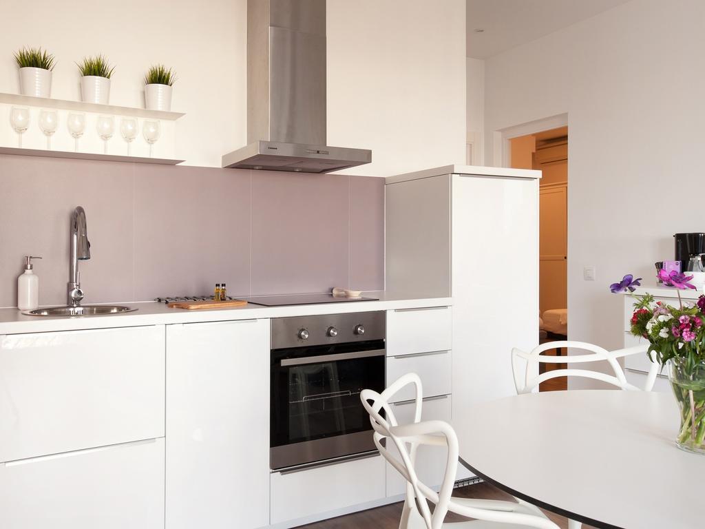 Stay U-Nique Apartments Sant Pau Barcelona Ngoại thất bức ảnh